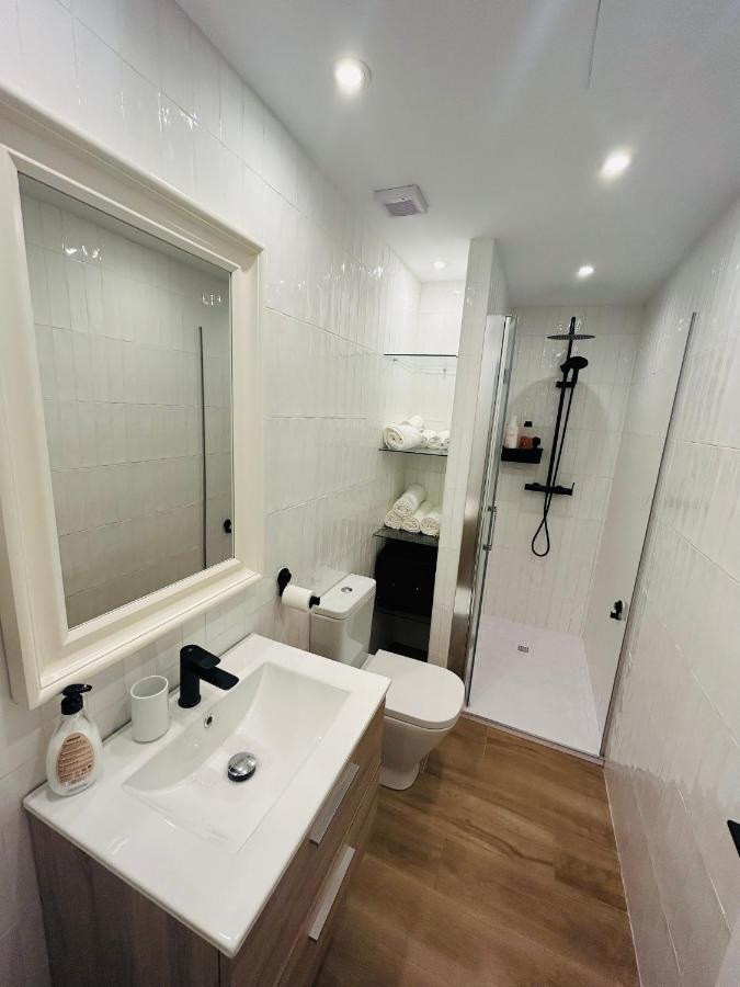 Apartamento Arsenio Beach Кадис Екстериор снимка