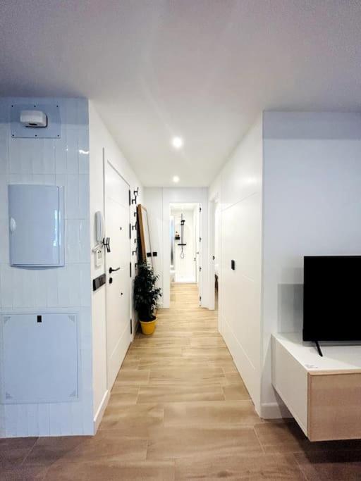 Apartamento Arsenio Beach Кадис Екстериор снимка