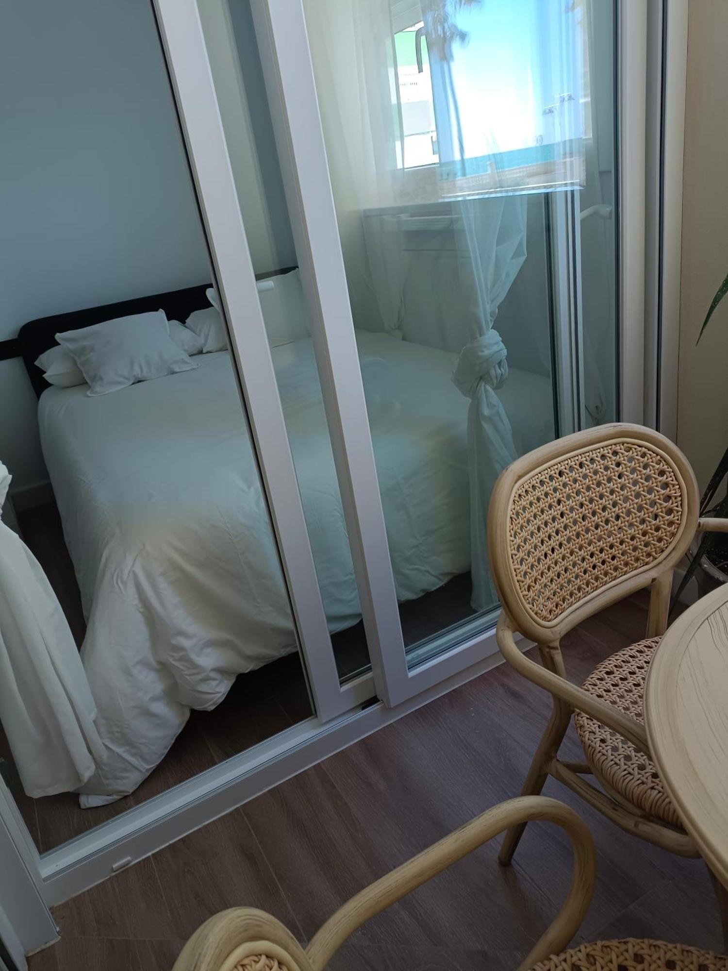 Apartamento Arsenio Beach Кадис Екстериор снимка