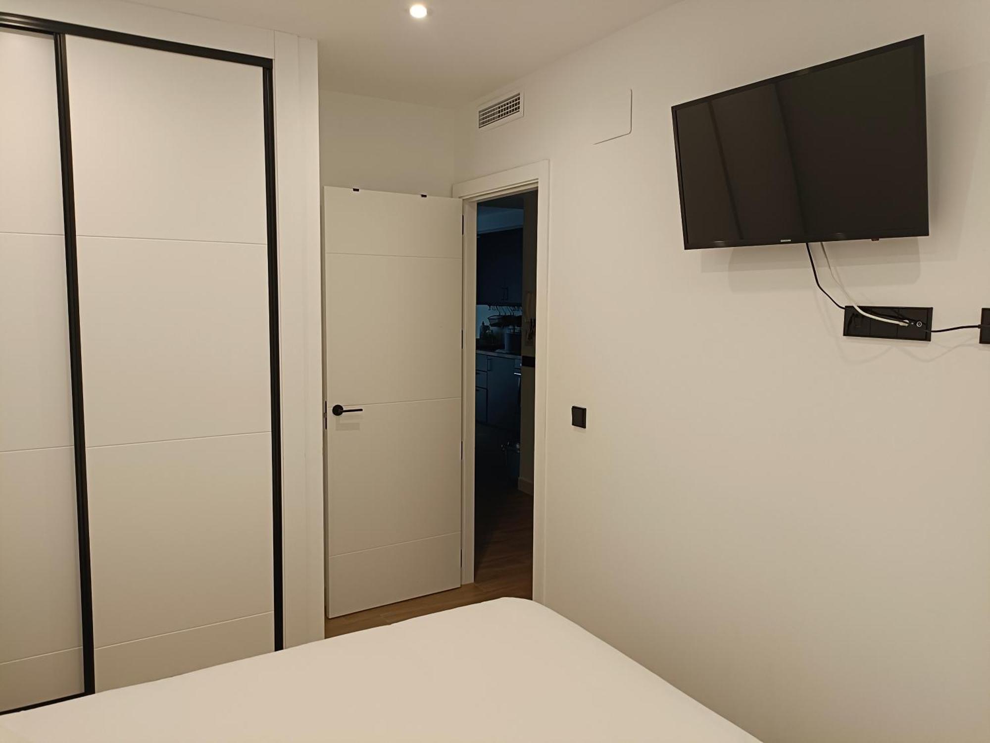 Apartamento Arsenio Beach Кадис Екстериор снимка